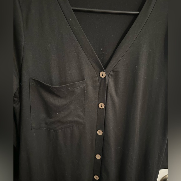 Entro. Functional Button Dress with Pocket. - Picture 2 of 5